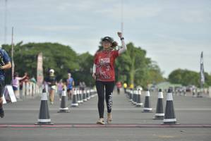 BIB: 
                            <button type="button" onclick="openModal(4915085)" class="btn btn-primary btn-sm float-right btn-popup" data-toggle="modal" data-target=".modal-high-quality">
                        <i class="fas fa-shopping-cart"></i> Add to Cart
                    </button>
                                            <button type="button" onclick="isThisMe(4915085, true)" class="btn btn-success btn-sm float-right btn-popup btn-isme hidden" data-toggle="tooltip" data-placement="bottom" title="นี่คือรูปของคุณใช่ไหม คลิกที่นี่เพื่อเอาเข้าอัลบั้ม">
                        <i class="fas fa-plus"></i> Add to album
                    </button>
                    <button type="button" onclick="isThisMe(4915085, false)" class="btn btn-warning btn-sm float-right btn-popup btn-isnotme hidden">
                        <i class="fas fa-ban"></i> Remove from album
                    </button>